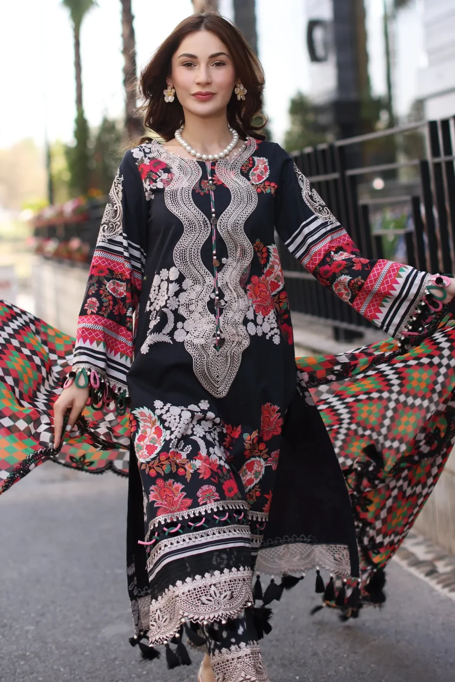 Combination Lawn CC5-21 | 3-Piece Embroidered Suit